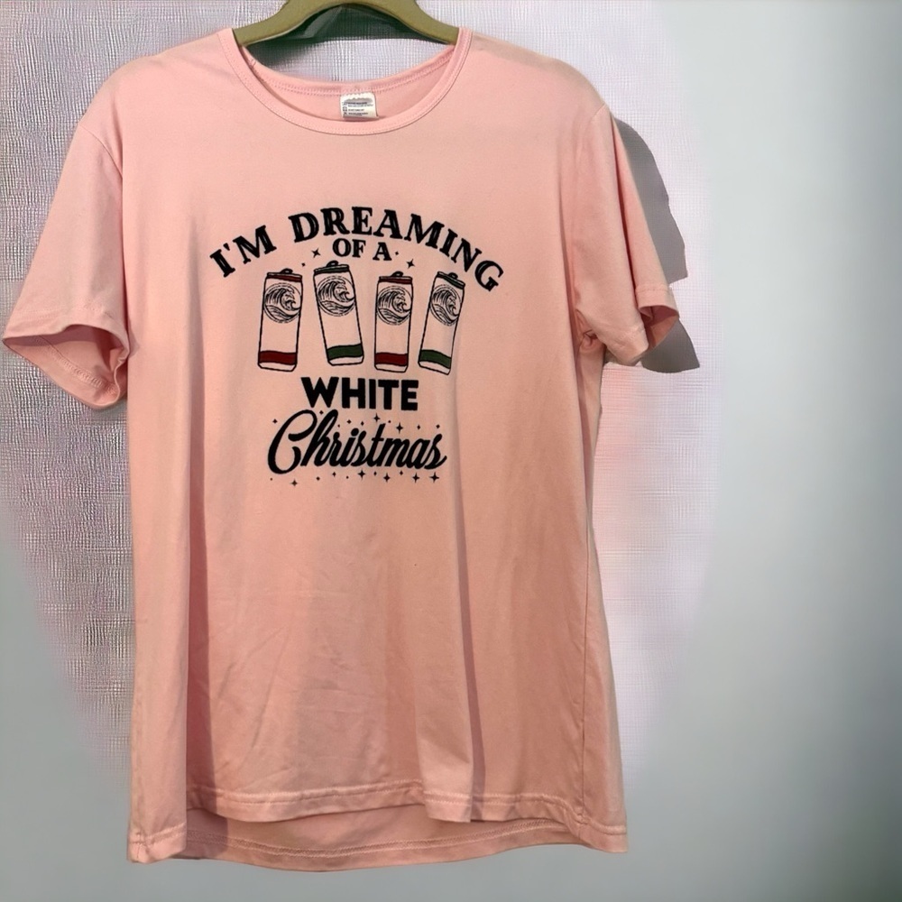 Light Pink "I'm Dreaming of a White Christmas" Tee - Ladies Large, NEW
